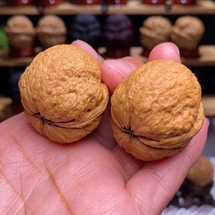 文玩核桃把件霸王37