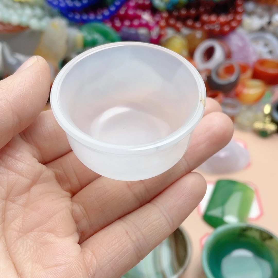 玛瑙/玉髓颈饰合金林*钊