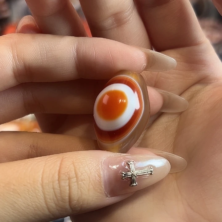 玛瑙/玉髓未镶嵌珠宝奇石