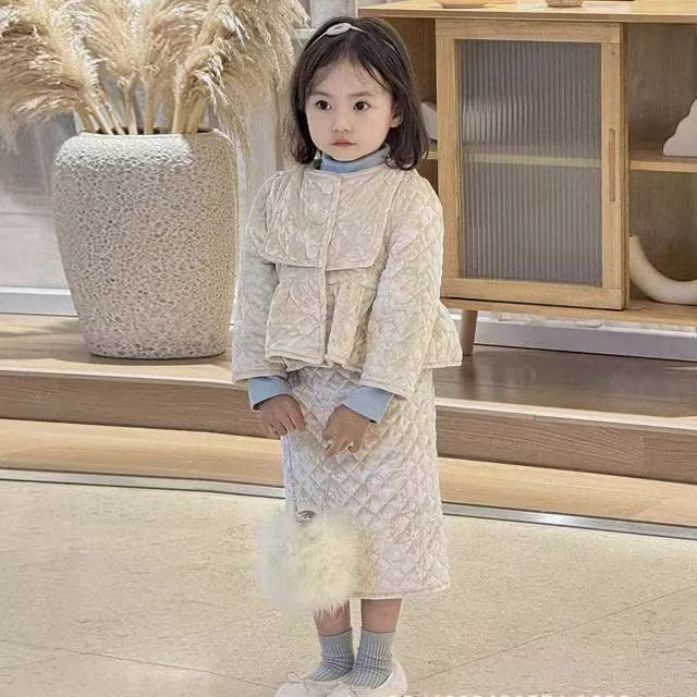 2025秋冬女童丝绒套装洋气夹棉加厚过年纯色气质外套半身裙两件套
