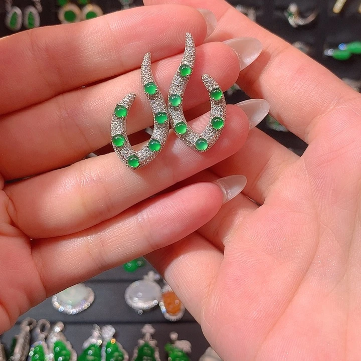 贼***帆翡翠银S925镶嵌耳环耳钉