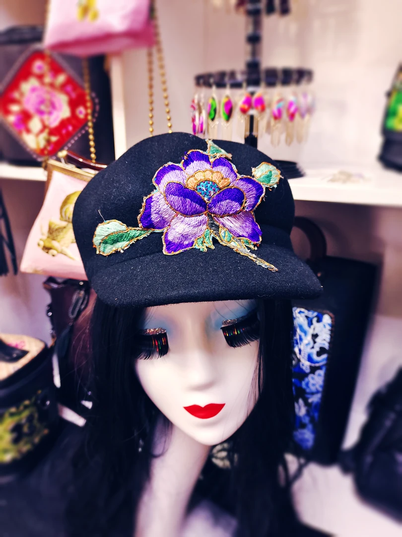 民族风精品老绣鸭舌帽平檐棒球帽民族文化创意手工刺绣国风帽子