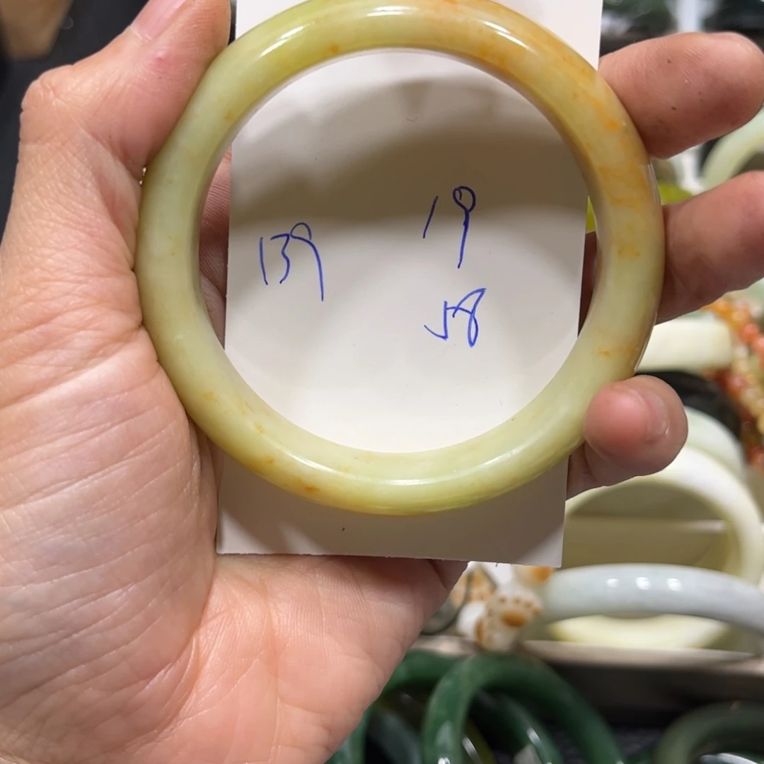 蛇纹石玉手镯未镶嵌❤️***