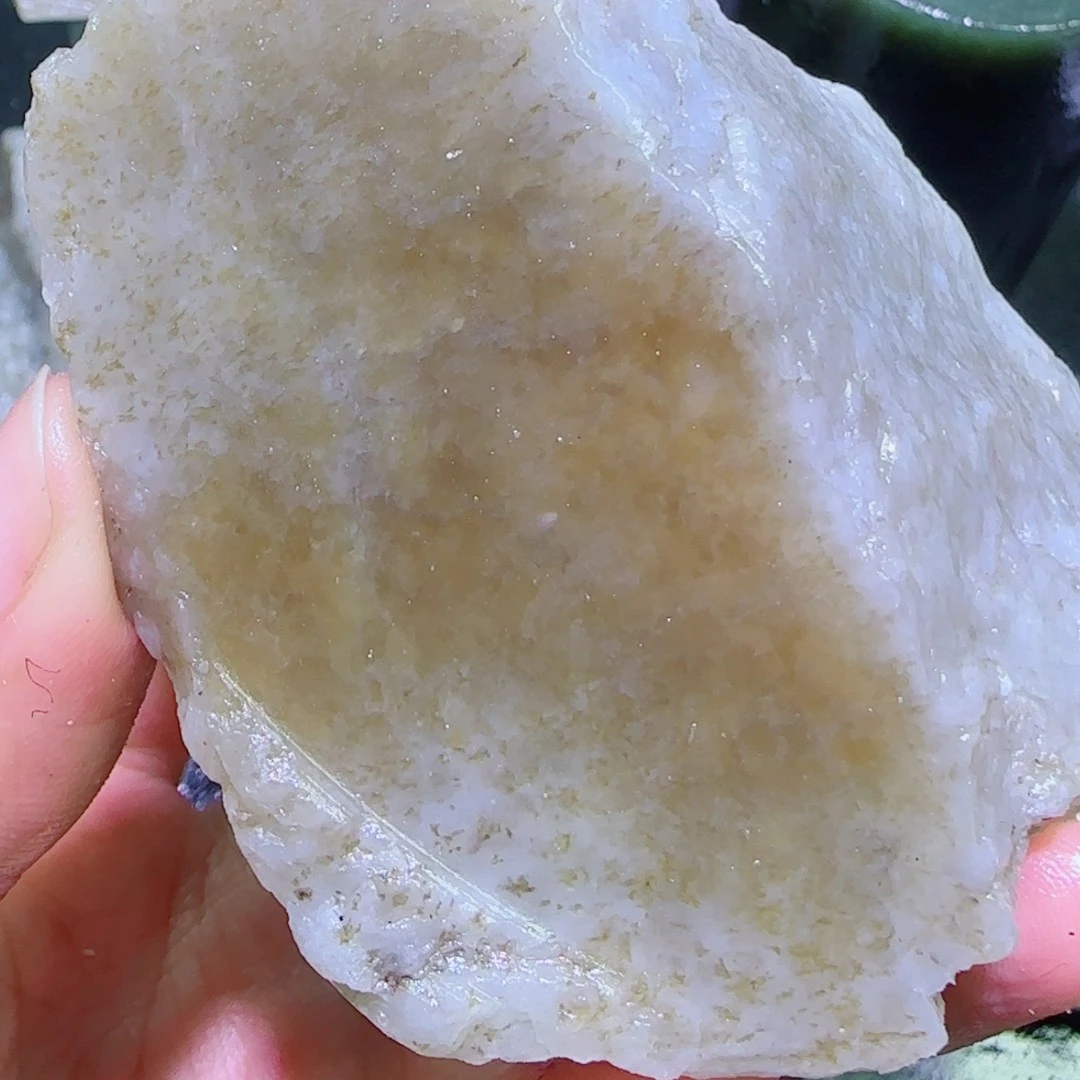 和田玉未镶嵌珠宝半成品