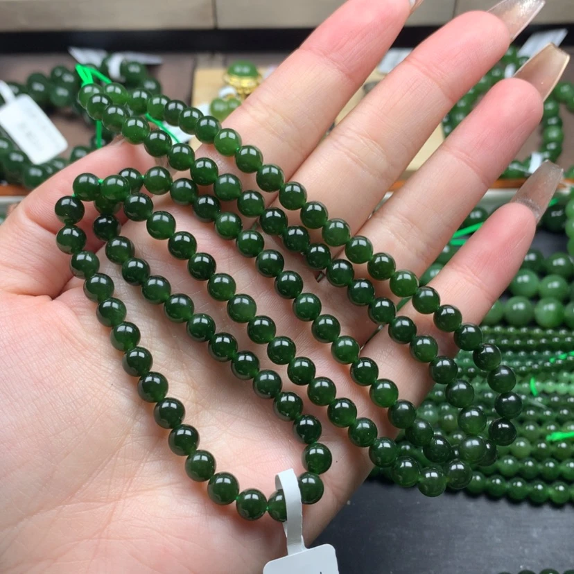 【闪购商品】和田玉（碧玉）颈饰未镶嵌6m菠菜绿