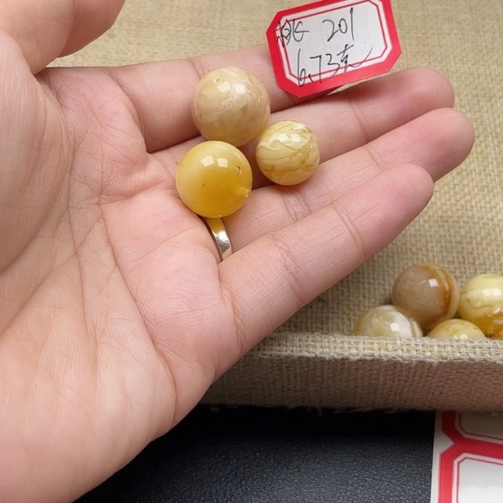 桃***夭裸石琥珀未镶嵌蜜蜡
