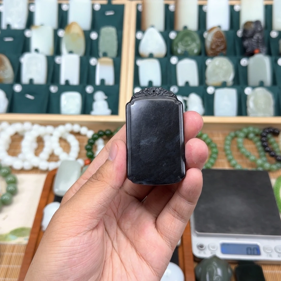 和田玉挂件未镶嵌