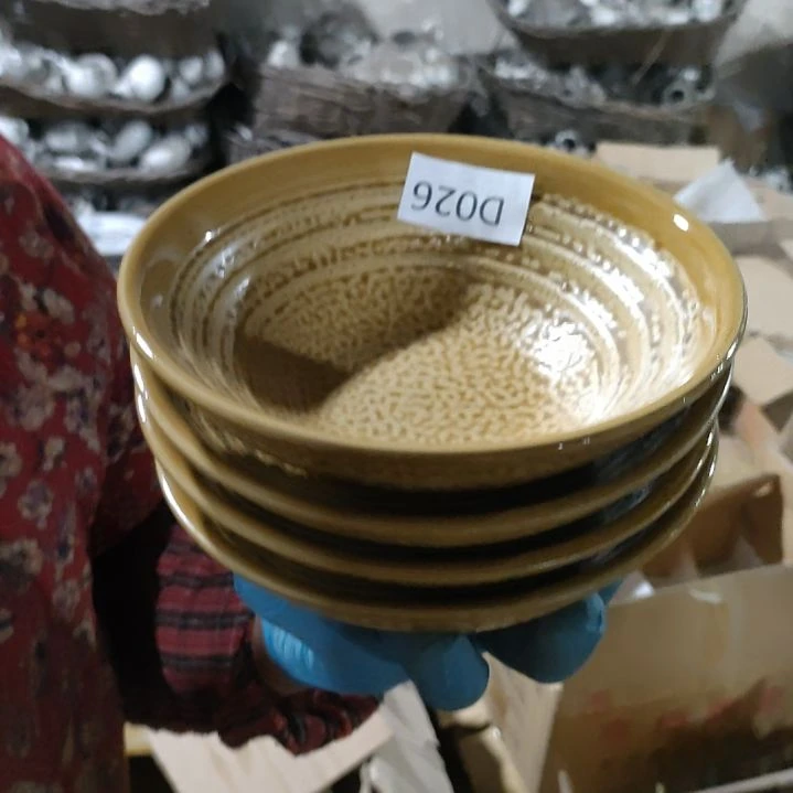 摆件陶瓷盘子碗啥都有
