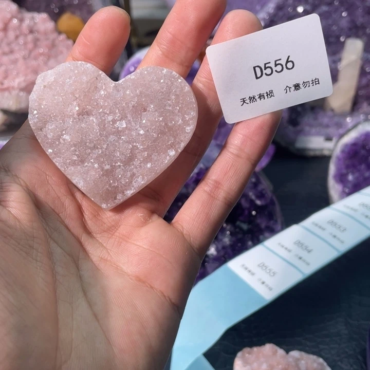 ****。未镶嵌紫晶大型摆件（非配饰）