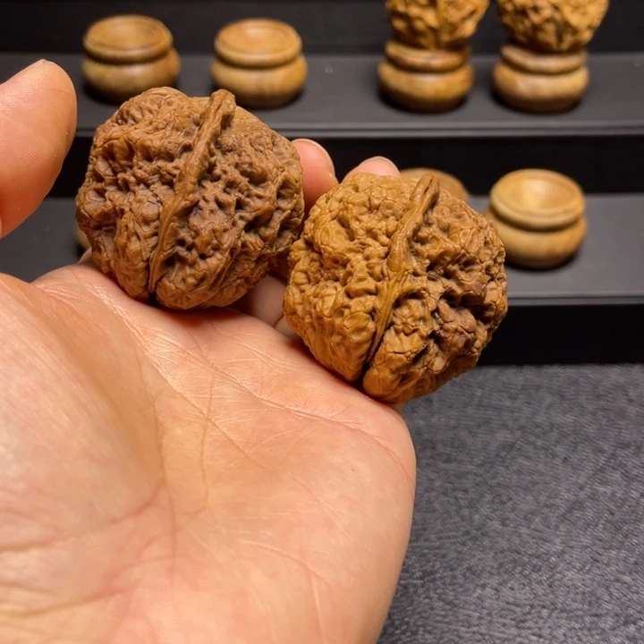 文玩核桃吊坠F金刚43