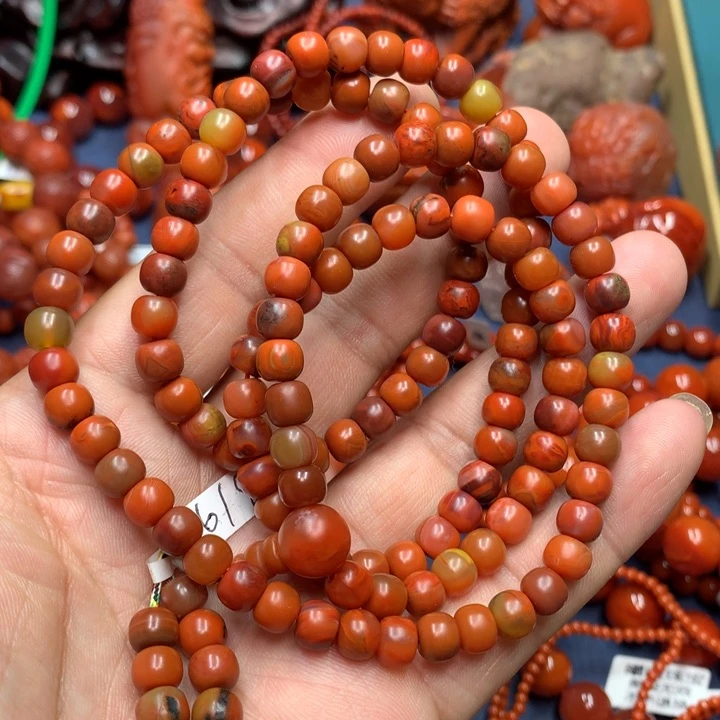 南红玛瑙手串未镶嵌7m m