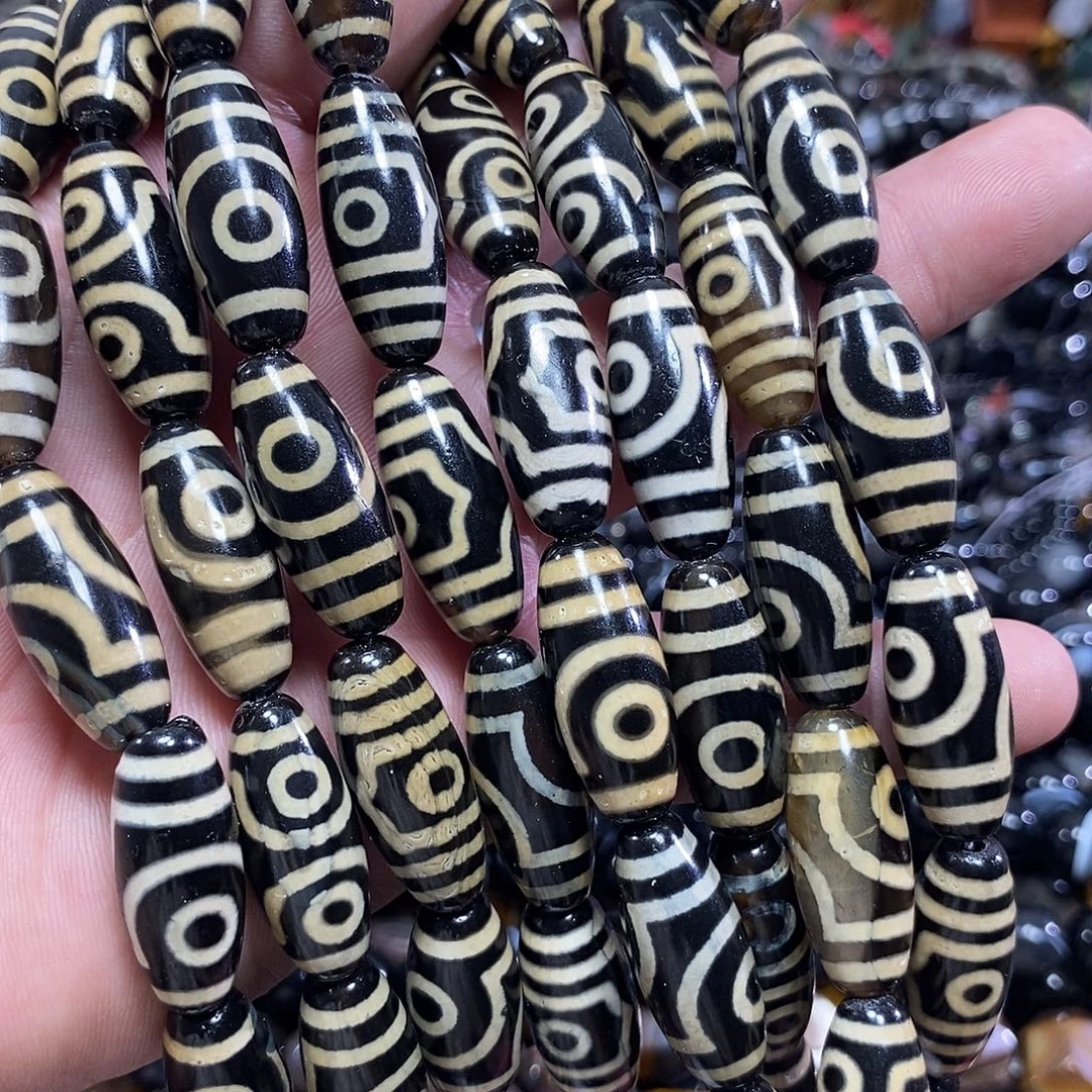 玛瑙/玉髓未镶嵌珠宝半成品天珠