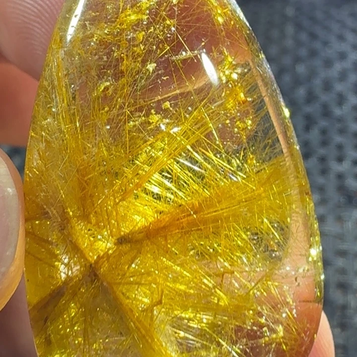 水晶颈饰未镶嵌靖*?
