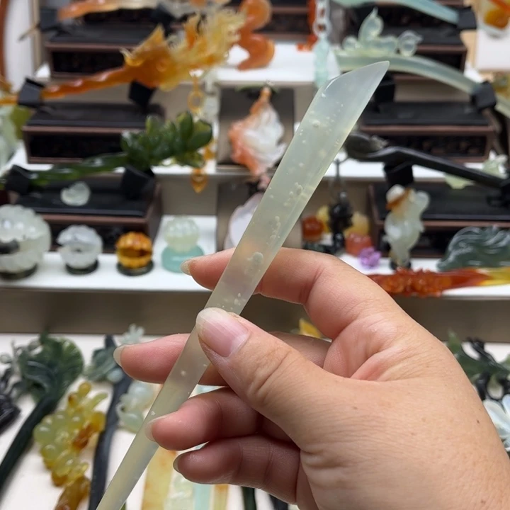 蛇纹石玉未镶嵌岫玉发簪