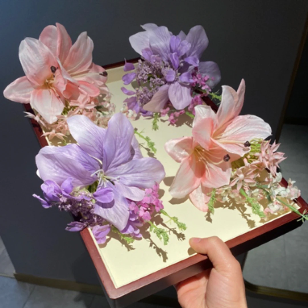 锦钰原创手作韩系魅力紫色花朵边夹新娘晨袍外景头饰国风造型发饰