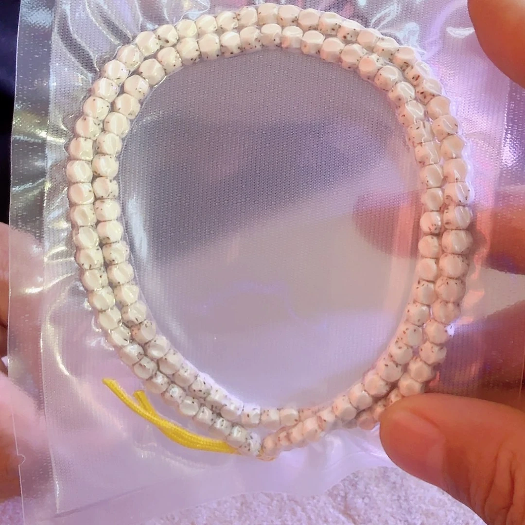 星月菩提吊坠巧克力108。65