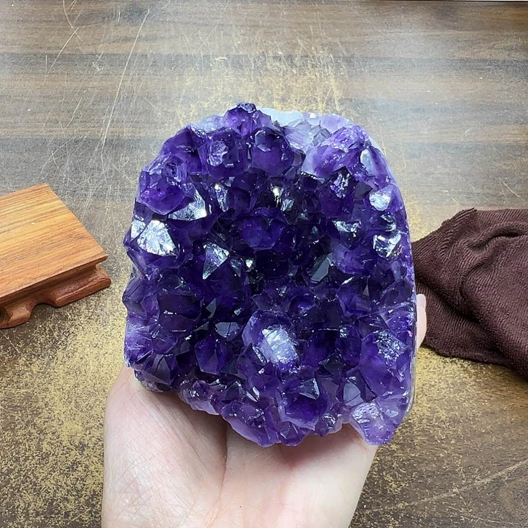 未镶嵌紫晶摆件紫晶