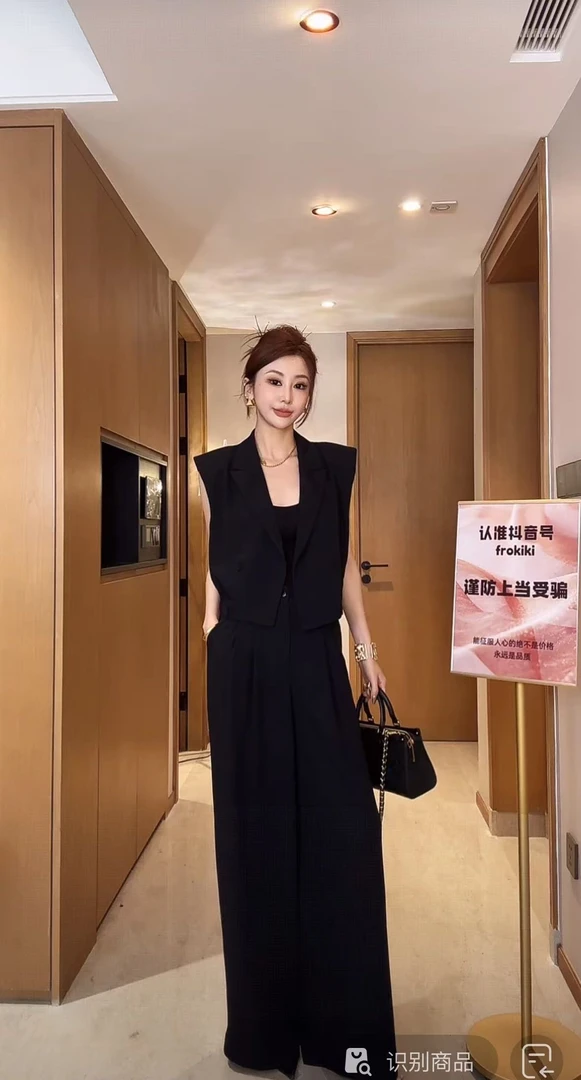 KIKI【佩里月光】2025夏季高级设计师气质高品质套装5S32112