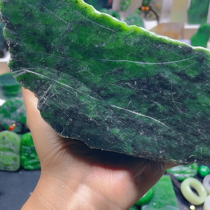 和田玉未镶嵌珠宝半成品