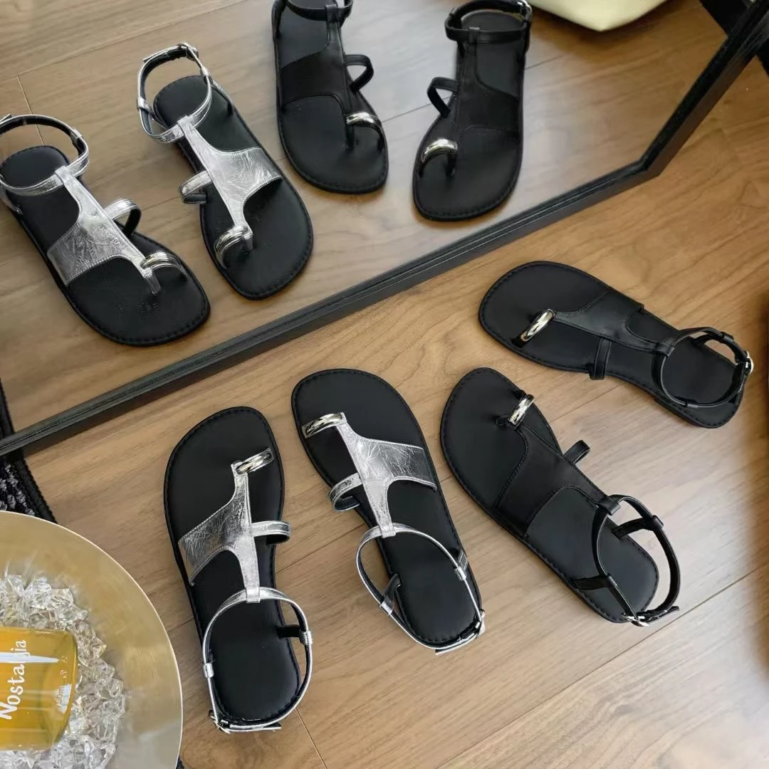 时尚金属套趾拖鞋百搭沙滩罗马凉鞋设计感平底一字拖鞋女夏季凉拖