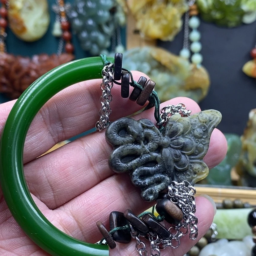 【闪购商品】未镶嵌岫玉手牌