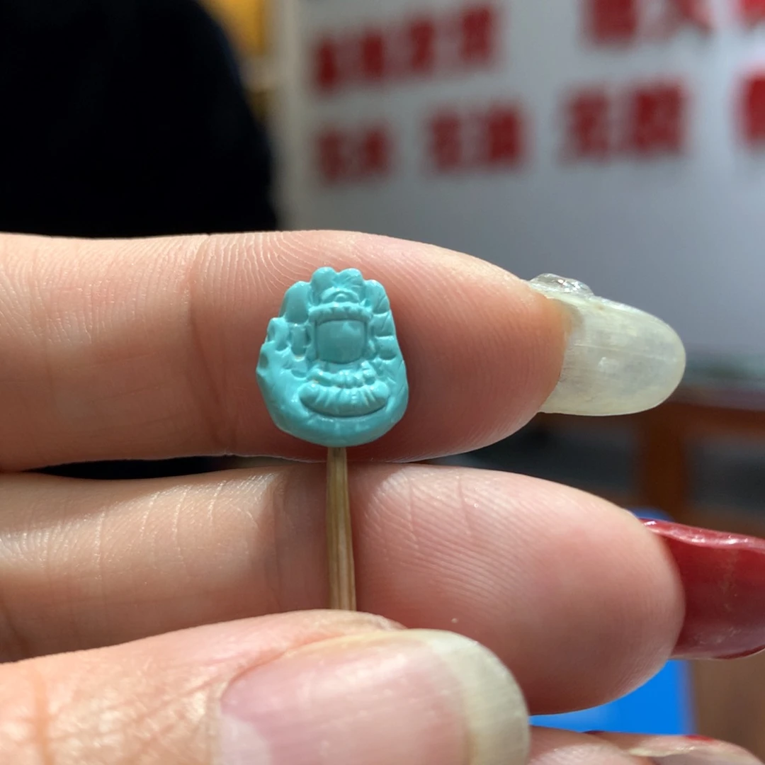 绿松石配饰未镶嵌