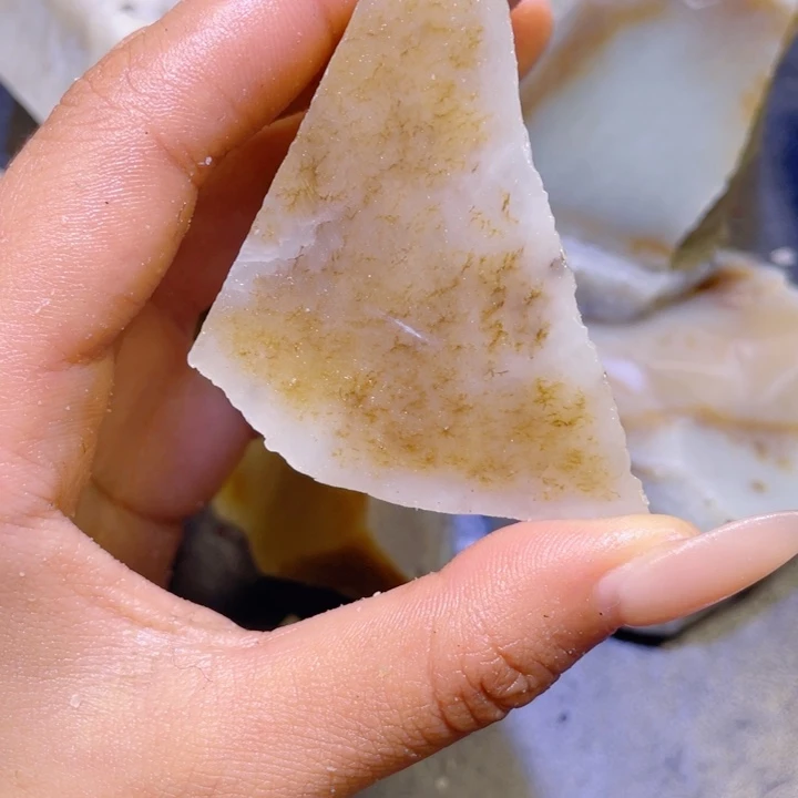 和田玉未镶嵌珠宝半成品