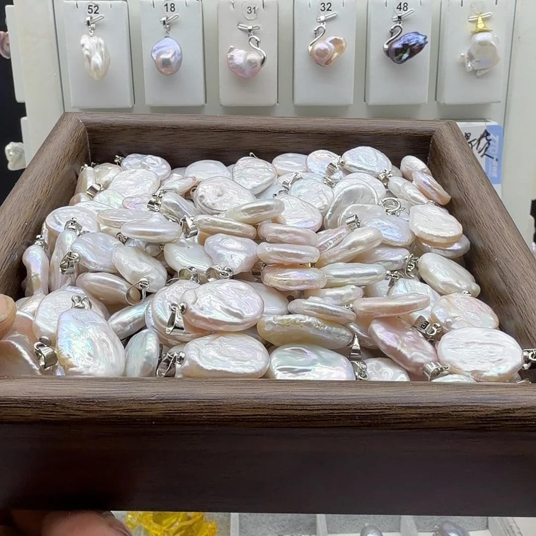 淡水珍珠颈饰合金