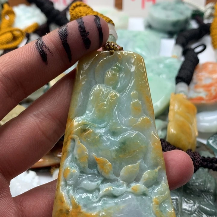 颈饰未镶嵌翡翠保真天然a货翡翠