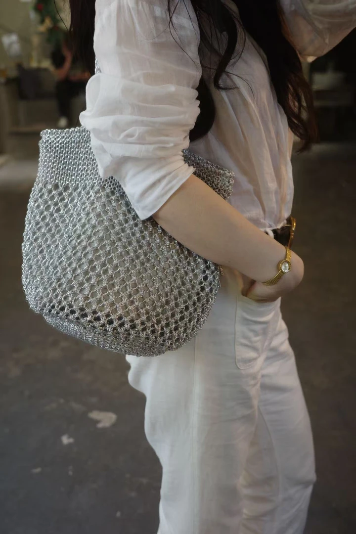 【张厂长家】时尚镂空包芯线亮闪闪百搭宴会单肩手拎包腋下编织轻奢