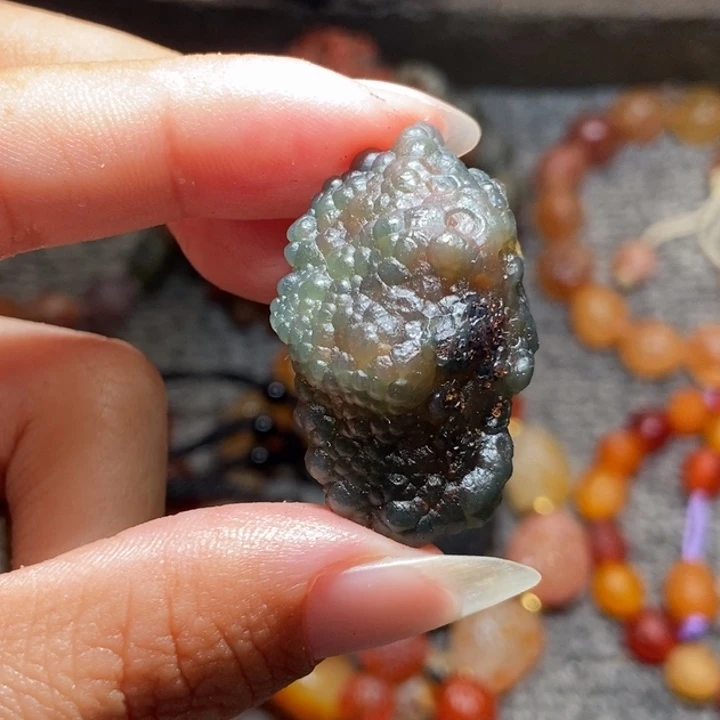 玛瑙/玉髓未镶嵌珠宝半成品