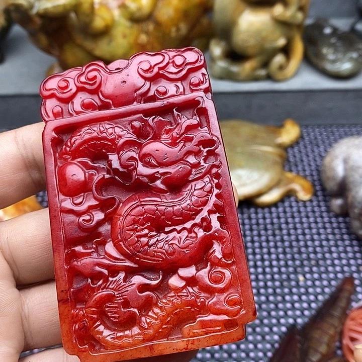 蛇纹石玉合金颈饰