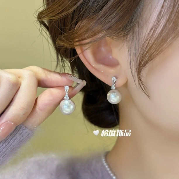 铜合金合成锆石耳饰 【恰度】极简主义温柔灵动轻奢珠珠耳钉B186