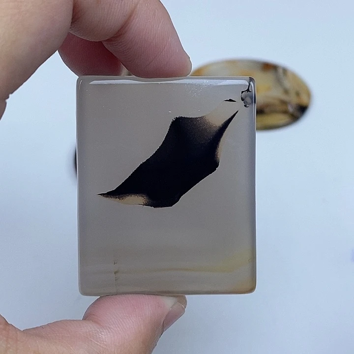 玛瑙/玉髓未镶嵌珠宝半成品