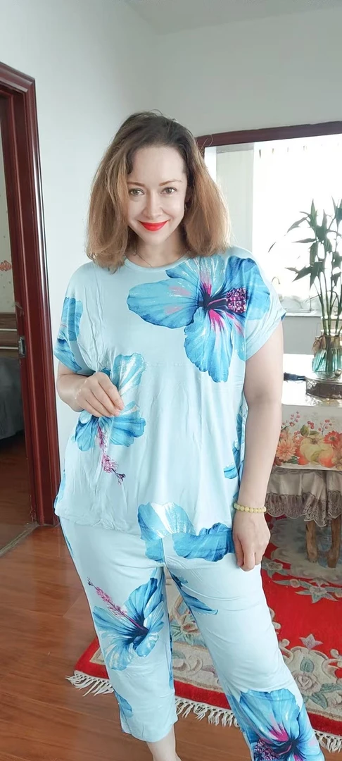 舒适时尚女睡衣套装