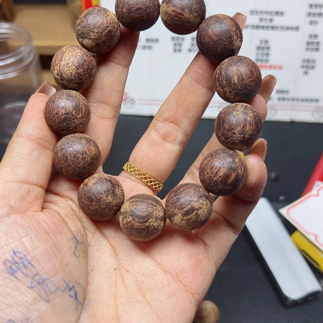 藤类天**淡降真香缅甸东枝料绿油1.8特价158