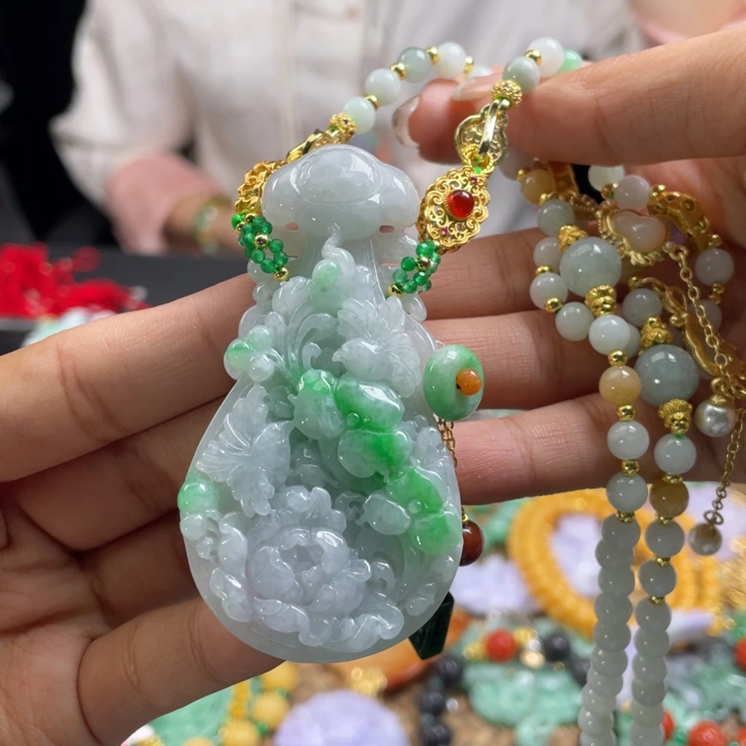 翡翠未镶嵌颈饰代编织