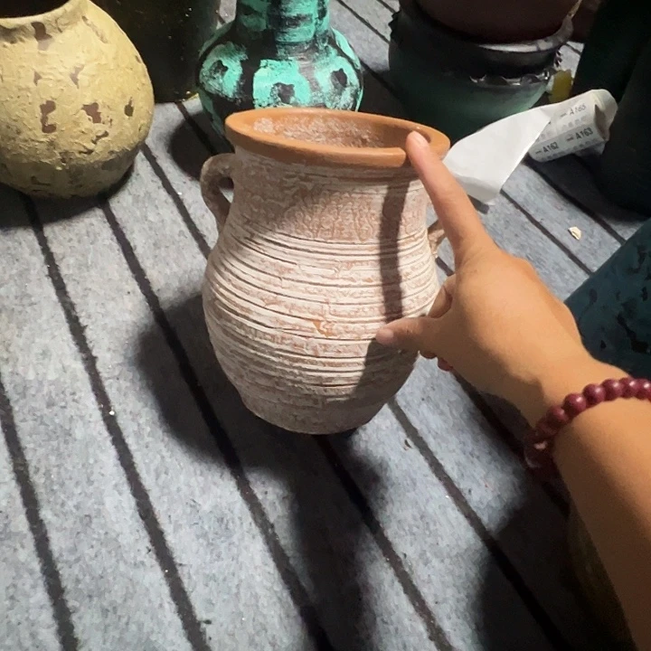 微瑕土陶有孔高21口15