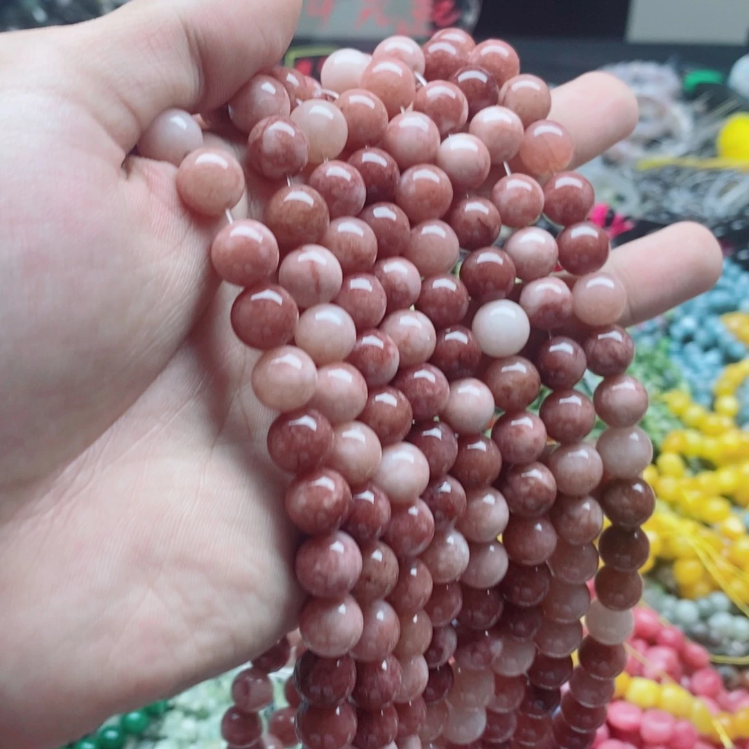 未镶嵌玛瑙/玉髓珠宝半成品一条天然10mm淡粉玉髓圆珠