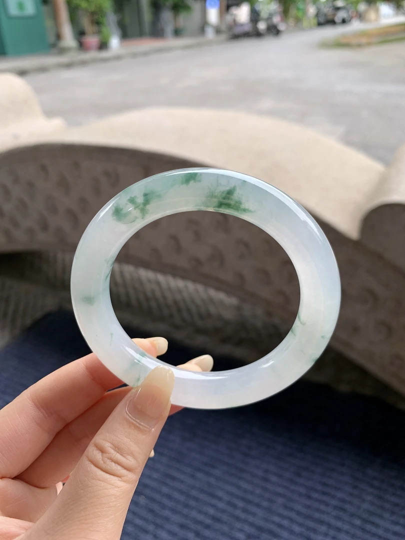 天然A货翡翠玉手镯圈口57圆条冰飘花X05091133