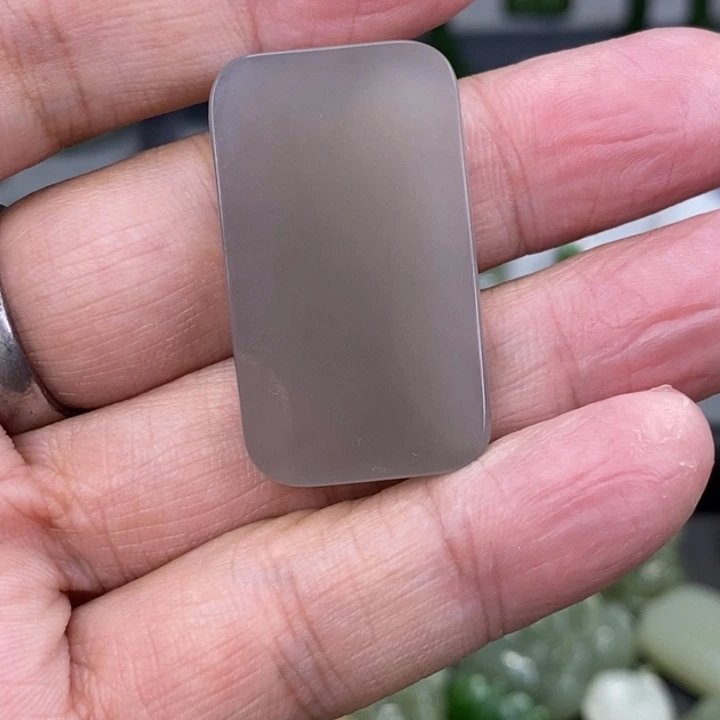 和田玉颈饰未镶嵌遗*