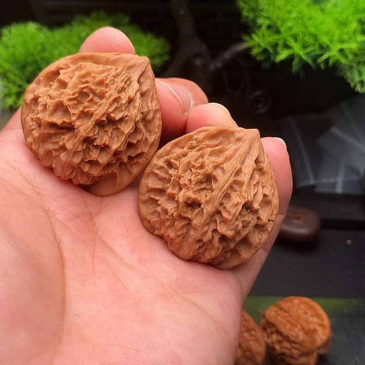 吊坠文玩核桃41.5尺血灯笼