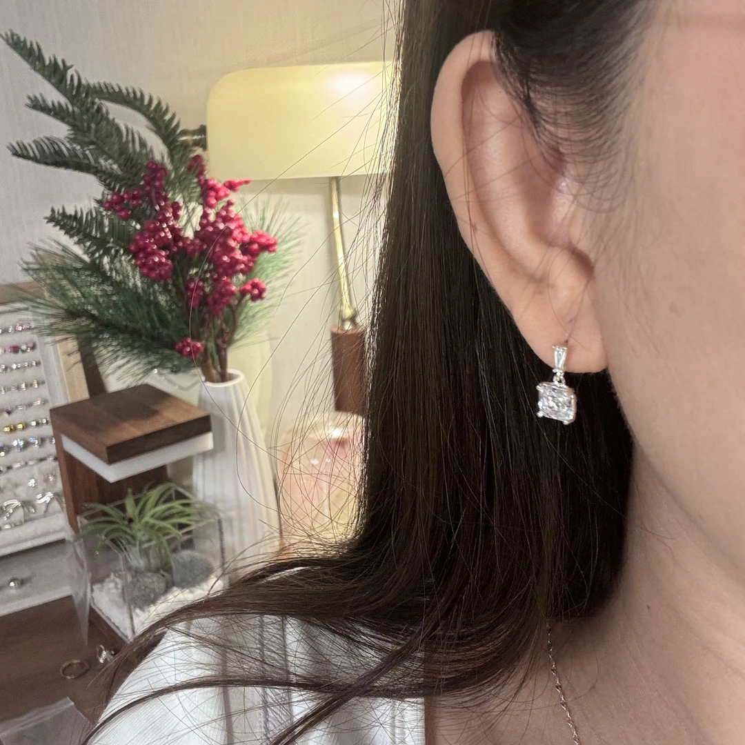 925银合成锆石耳饰 韩国 通体s925银 迷宫方钻小滴流耳钉