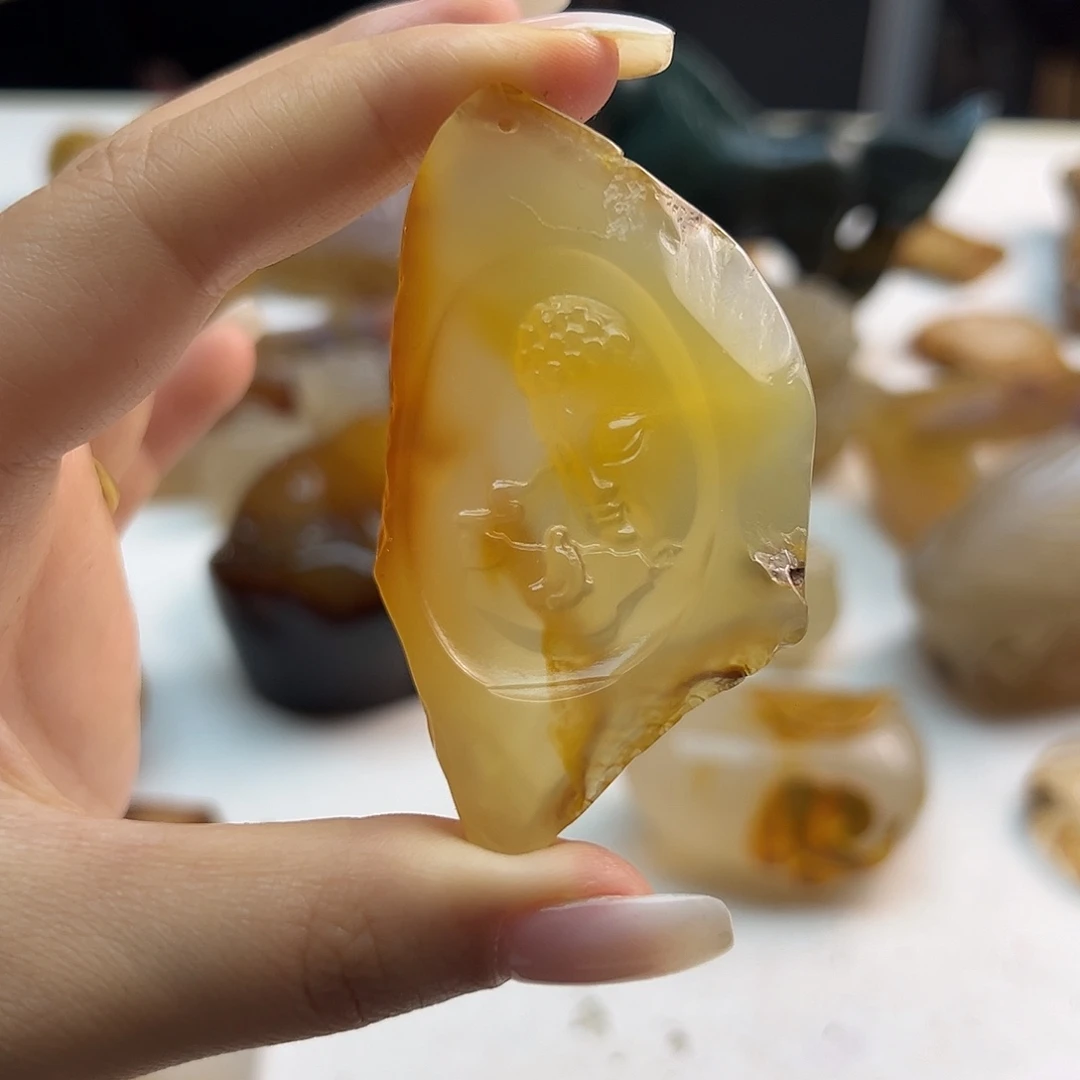 玛瑙/玉髓未镶嵌颈饰