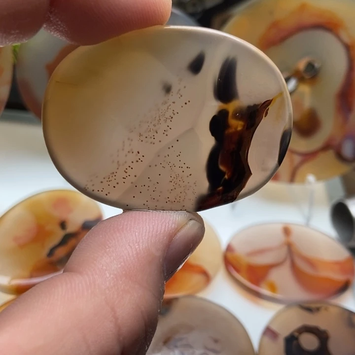 【闪购商品】玛瑙/玉髓颈饰未镶嵌