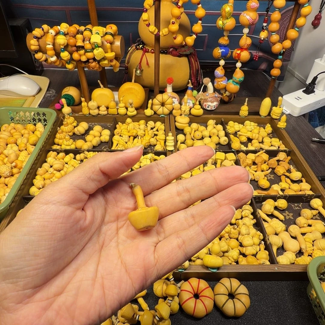 元宝一个多月了还没到呢就