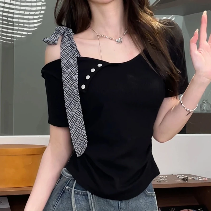 黑色芭蕾风露肩吊带短袖t恤女夏季小个子纯欲风修身短款打底上衣