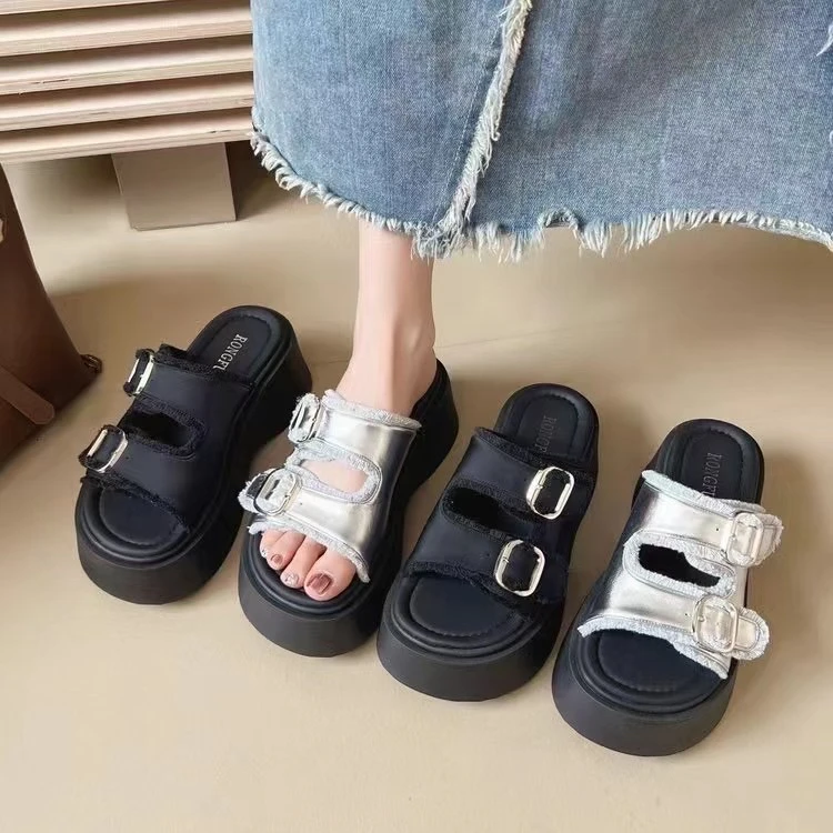 【2530】厚底一字拖女夏外穿2025新款流苏边踩屎感海边沙滩凉拖