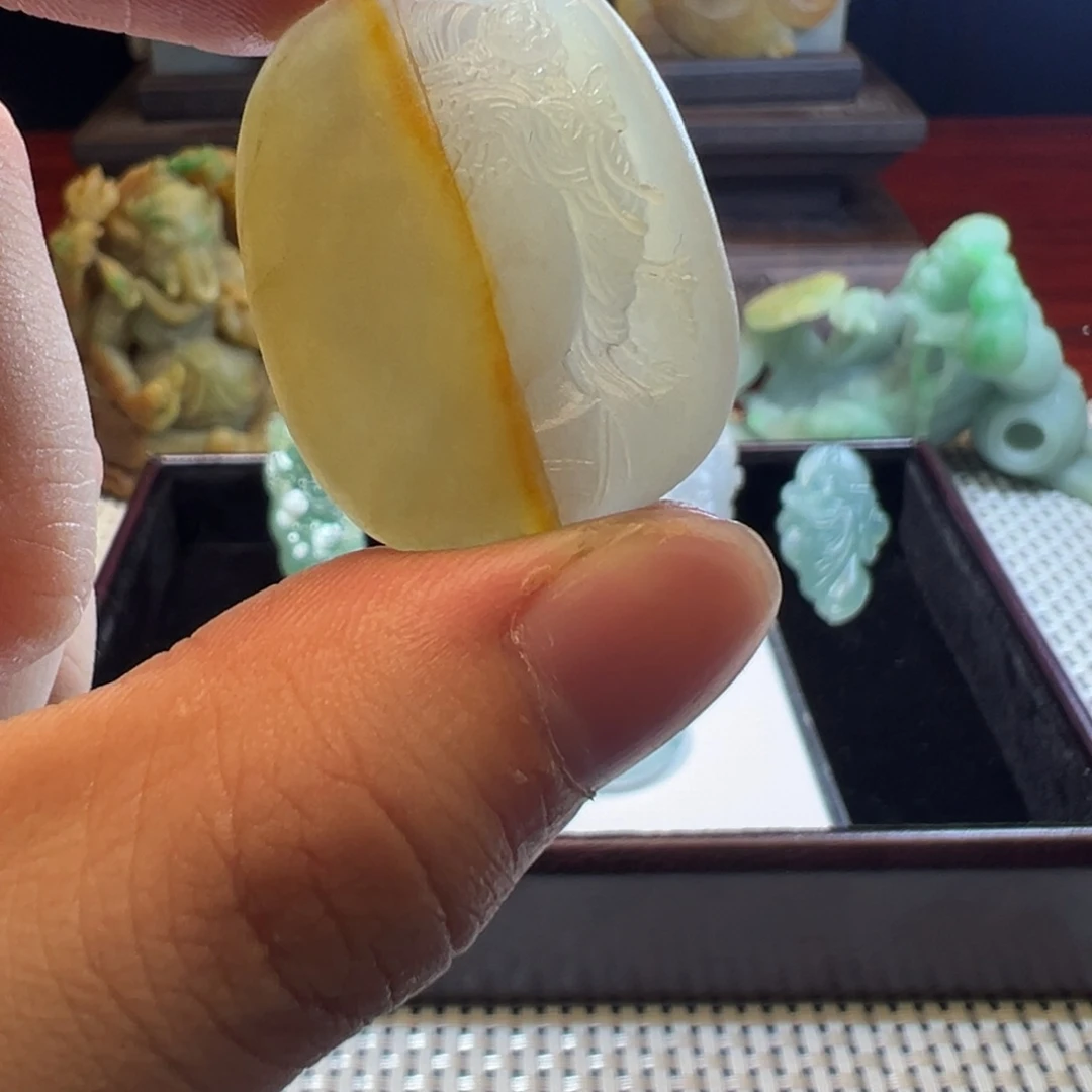 定制翡翠未镶嵌天然翡翠