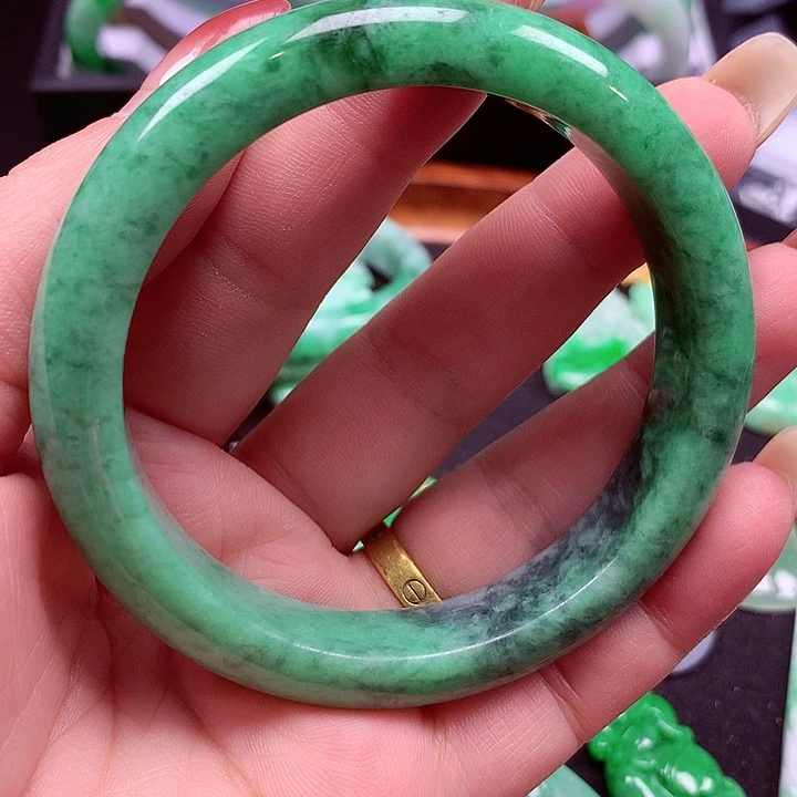 未镶嵌手镯翡翠翡翠手镯